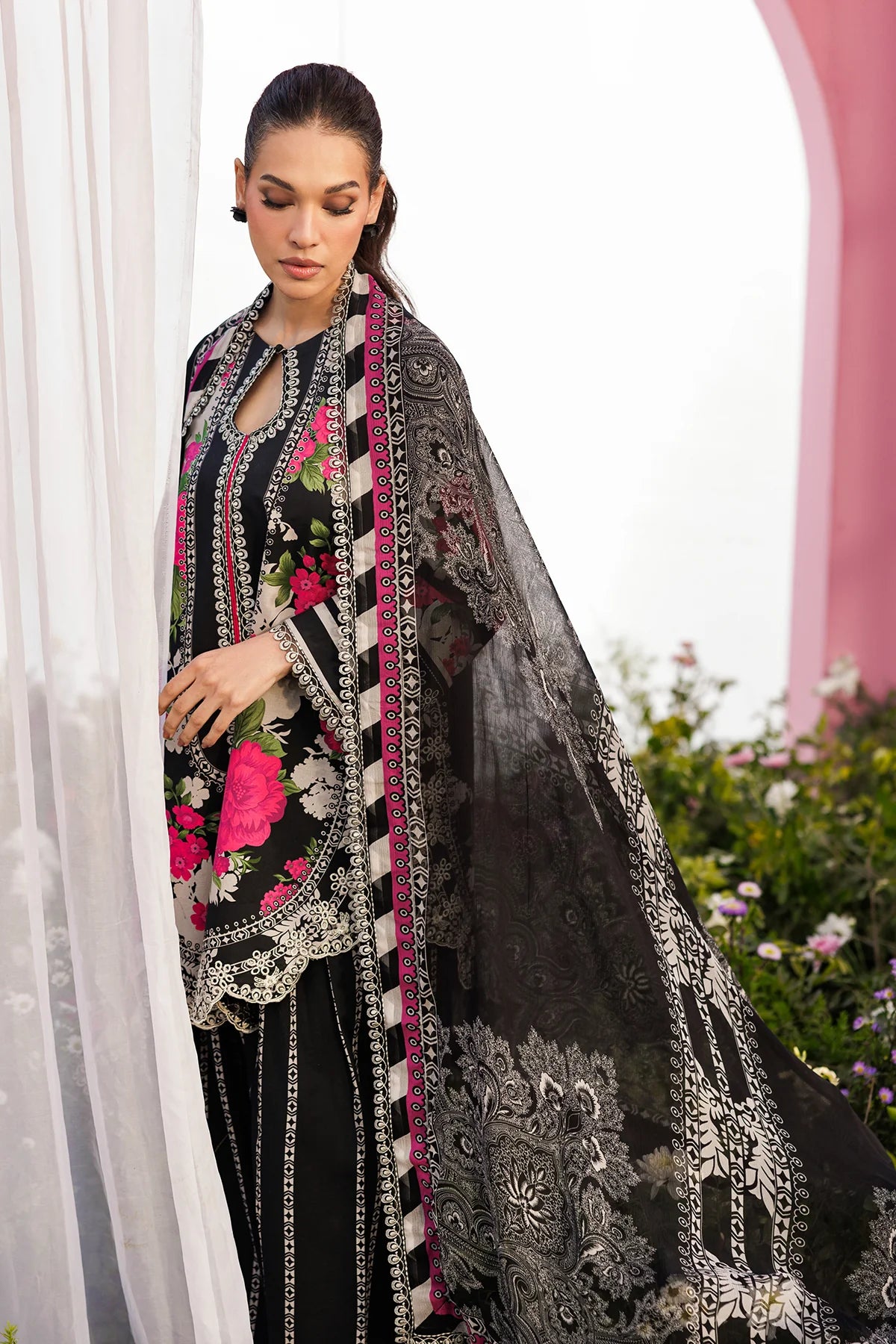 CHARIZMA RANG-E-BAHAR  CRB6-06