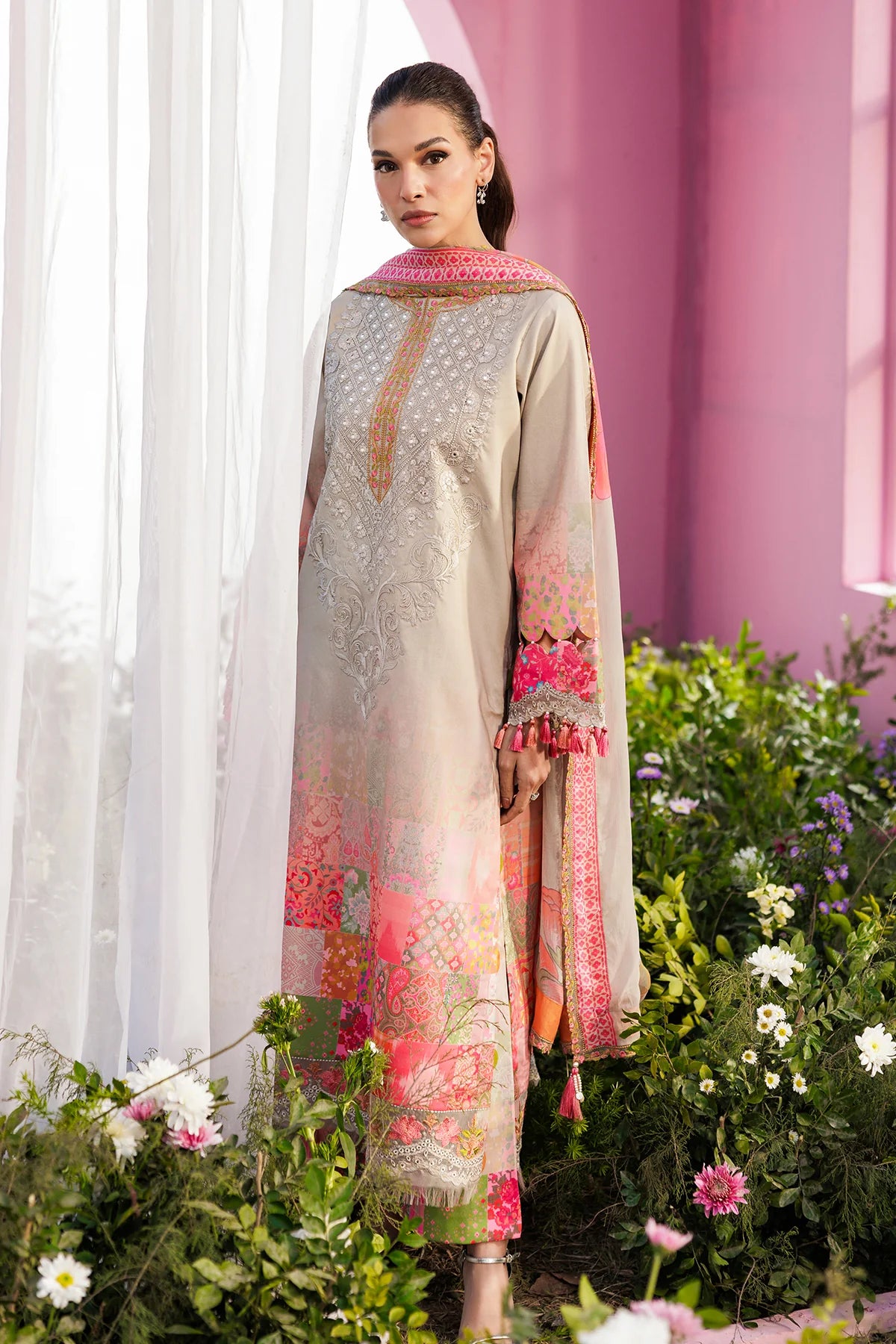 CHARIZMA RANG-E-BAHAR  CRB6-05