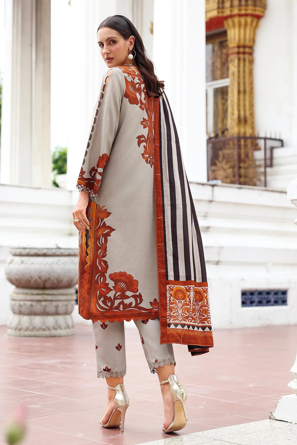 CHARIZMA Aniq Vol-01 2025 Fall Winter 3-PC Unstitched Embroidered Linen Collection ANW6-05