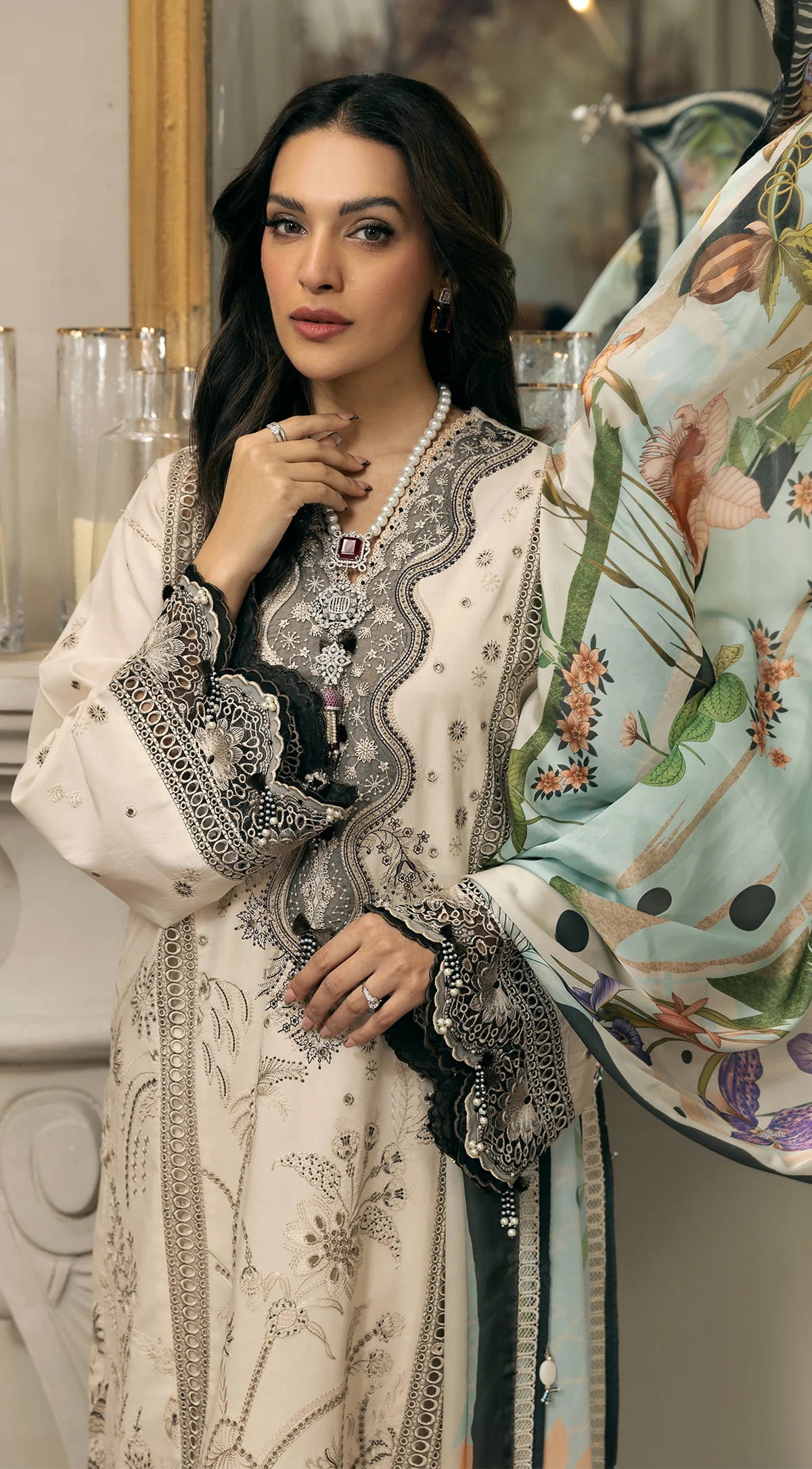 AANAYA By Kiran  Chaudhry Madhu - 06