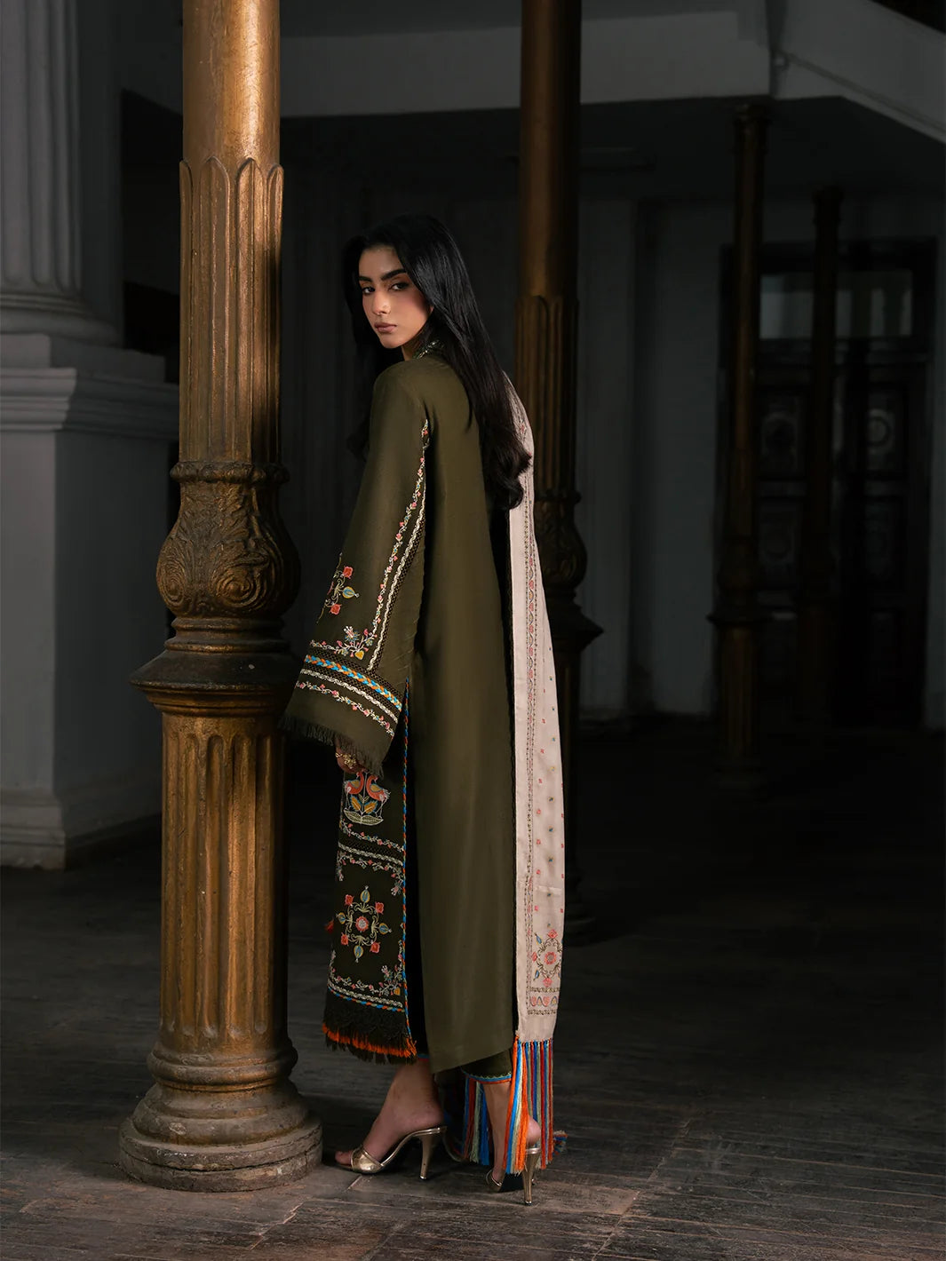 BIN ILYAS Dulzura Luxury Winter '26 1021 B