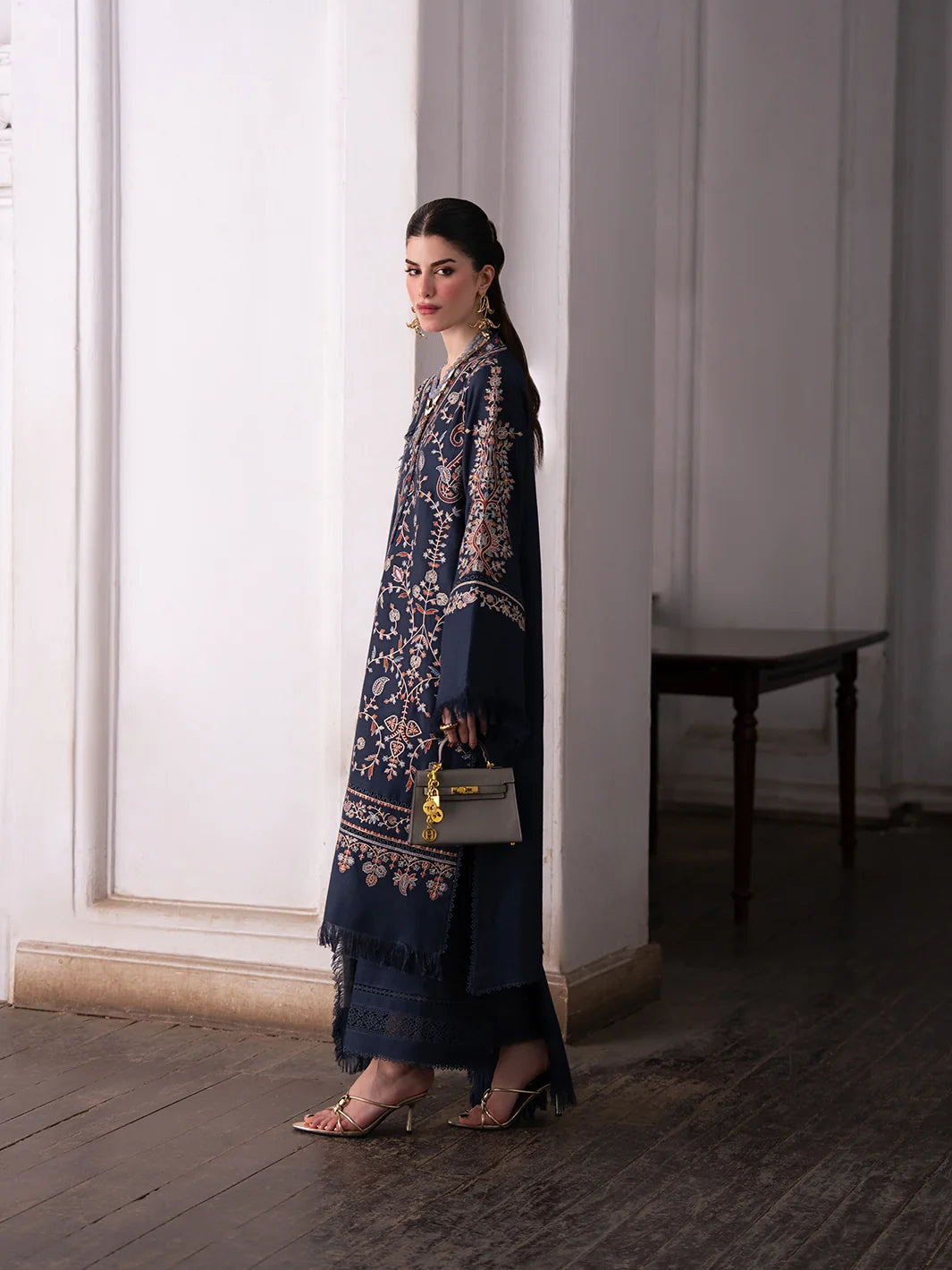 BIN ILYAS Dulzura Luxury Winter '26 1022 B