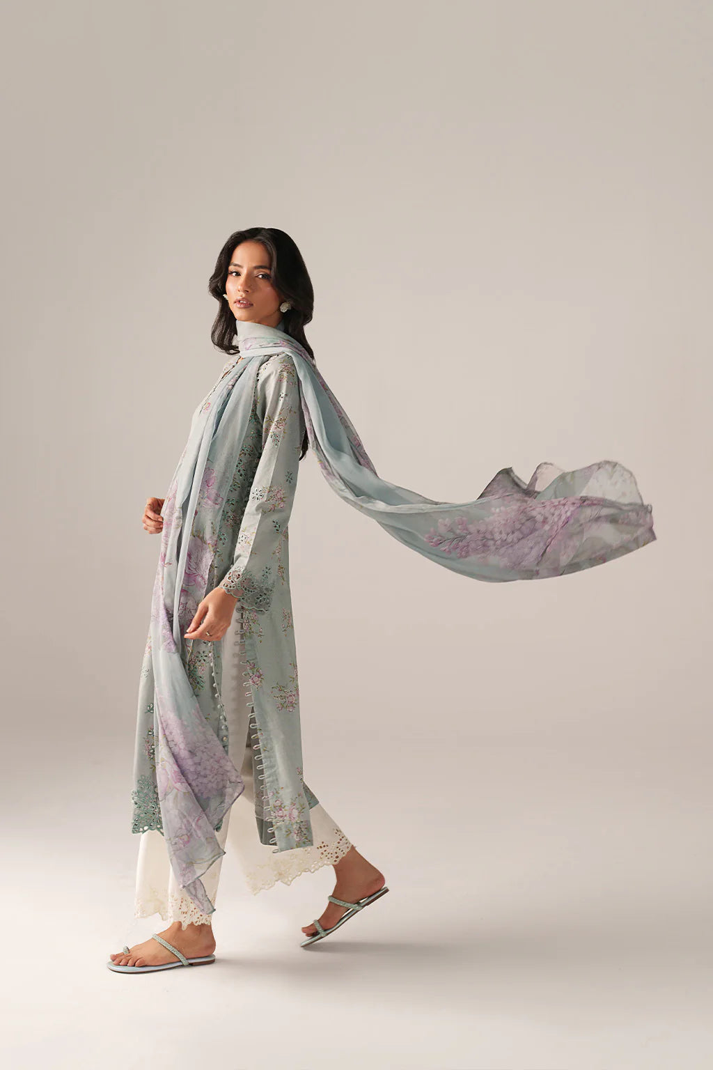 IZNIK Spring Summer 26 SS-12 Embroidered Lawn