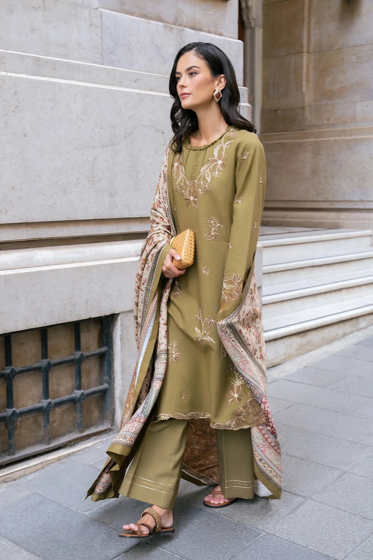 RANG RASIYA Meet Me In Istanbul Winter Collection 26 Eden