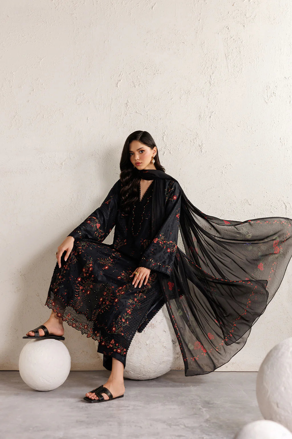 IZNIK Festive Lawn IBE-11 Embroidered Lawn