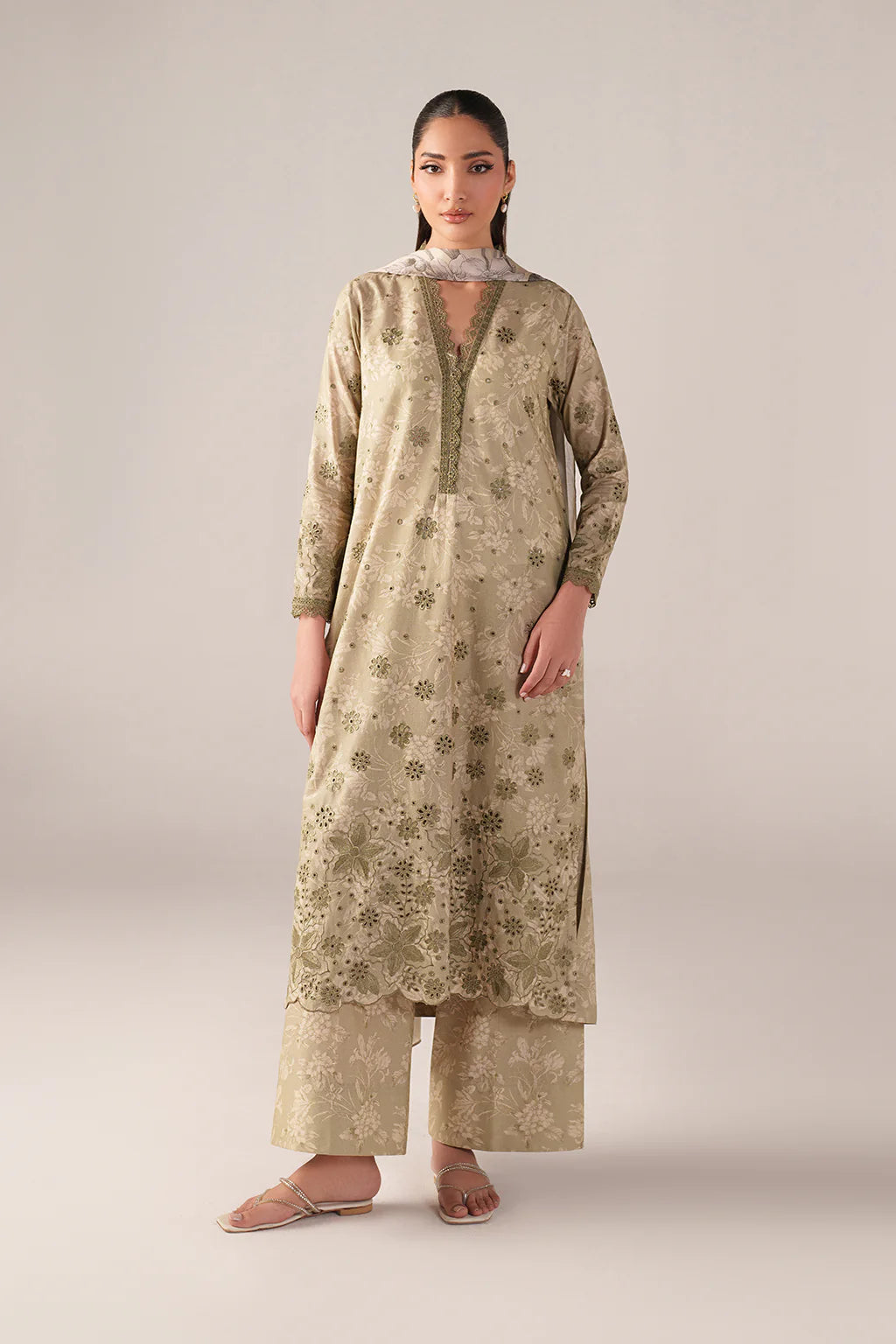 IZNIK Spring Summer 26 SS-07 Embroidered Lawn