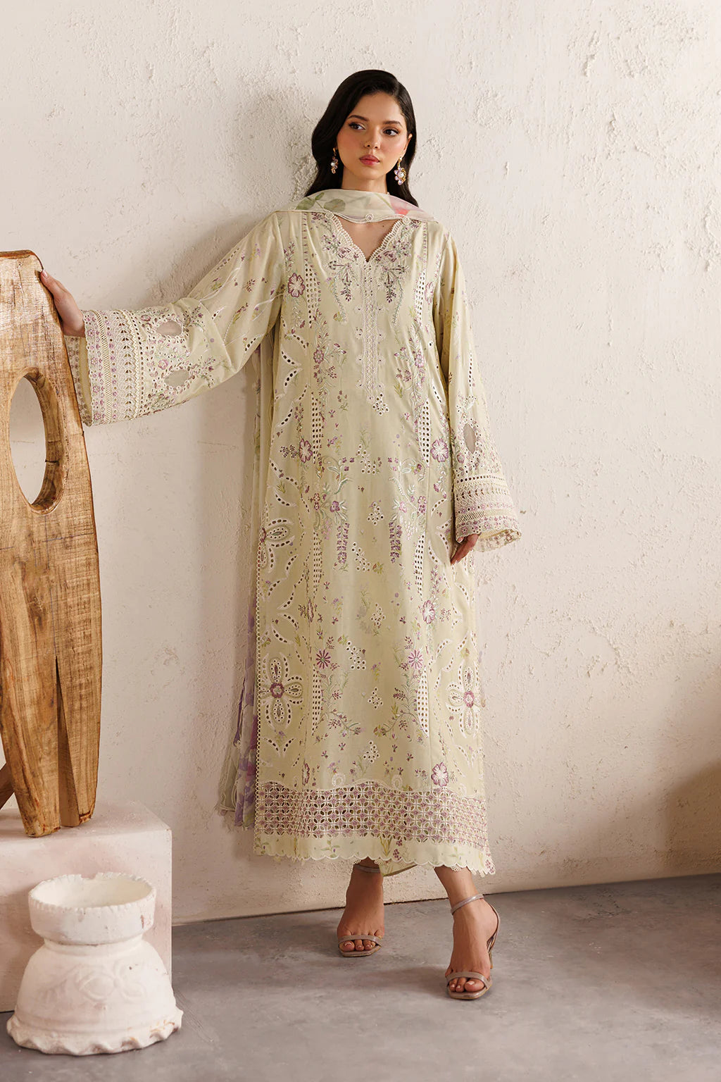 IZNIK Festive Lawn IBE-08 Embroidered Lawn