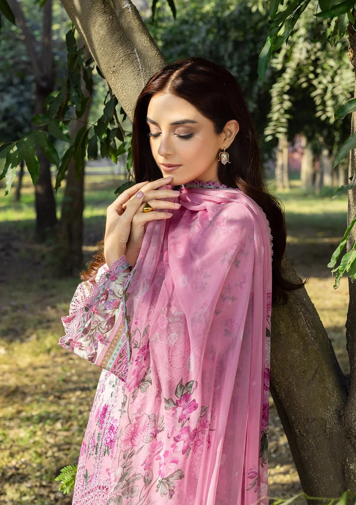 ELAF ERC-3A MAN MAYAL Print Chikankari Lawn