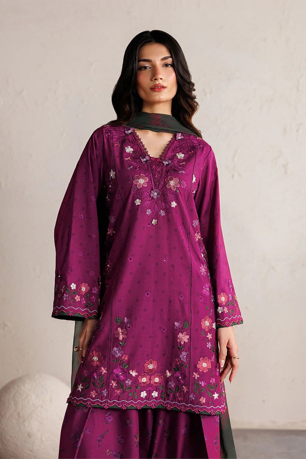 IZNIK Festive Lawn IBE-01 Embroidered Lawn