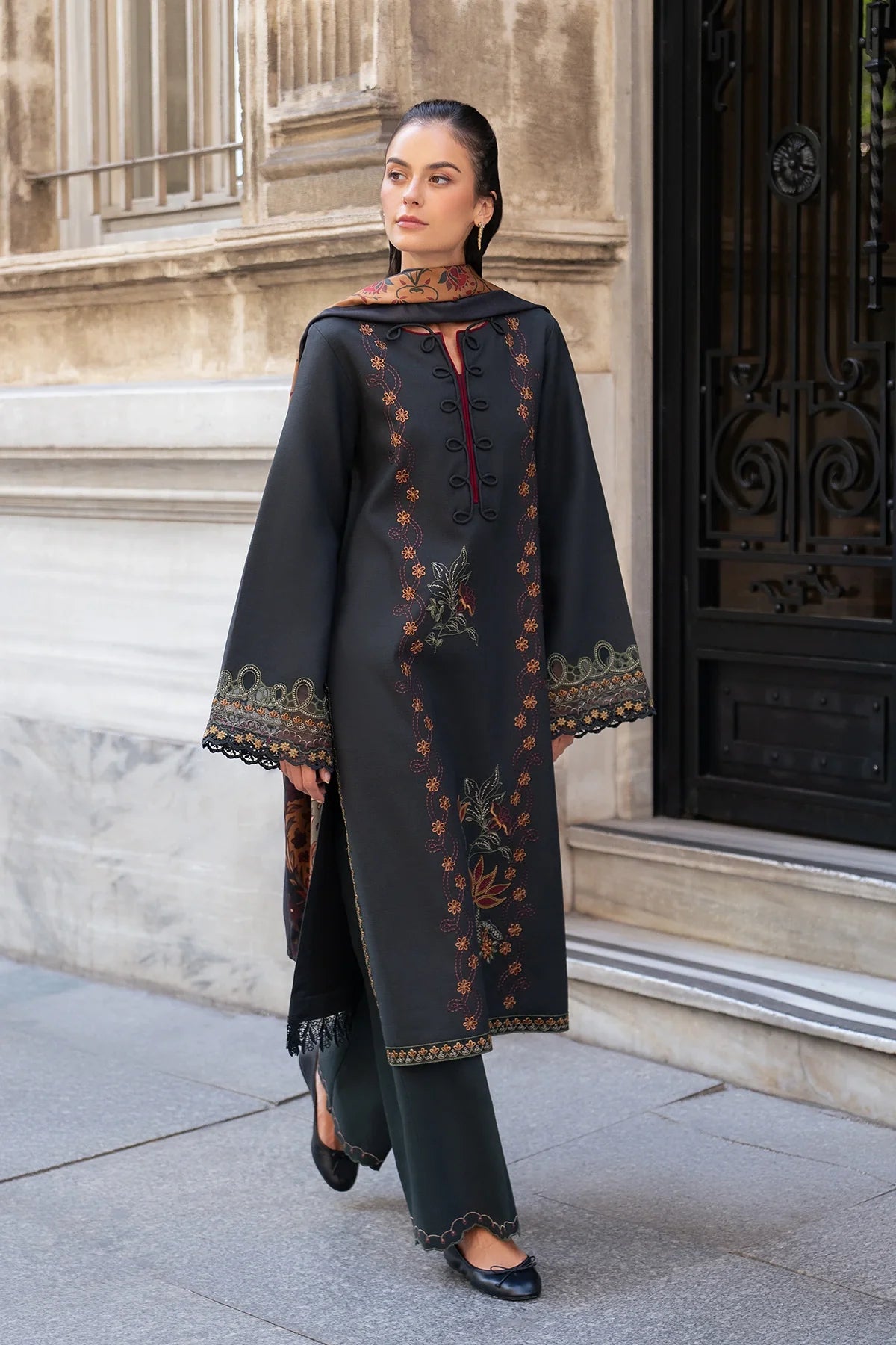 RANG RASIYA Meet Me In Istanbul Winter Collection 26 VELORA
