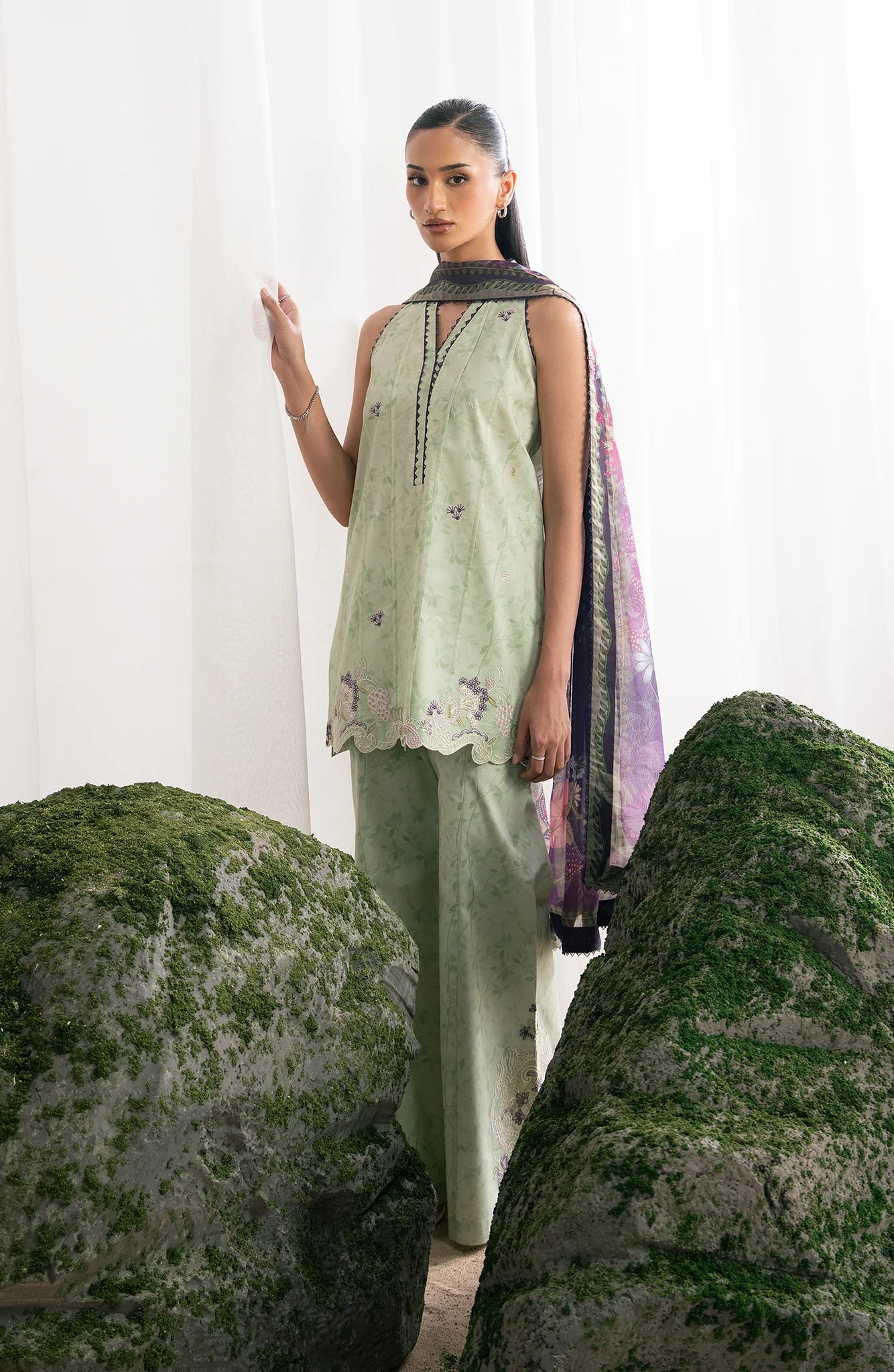 SERAN Nysa Cambric Celadon D-01