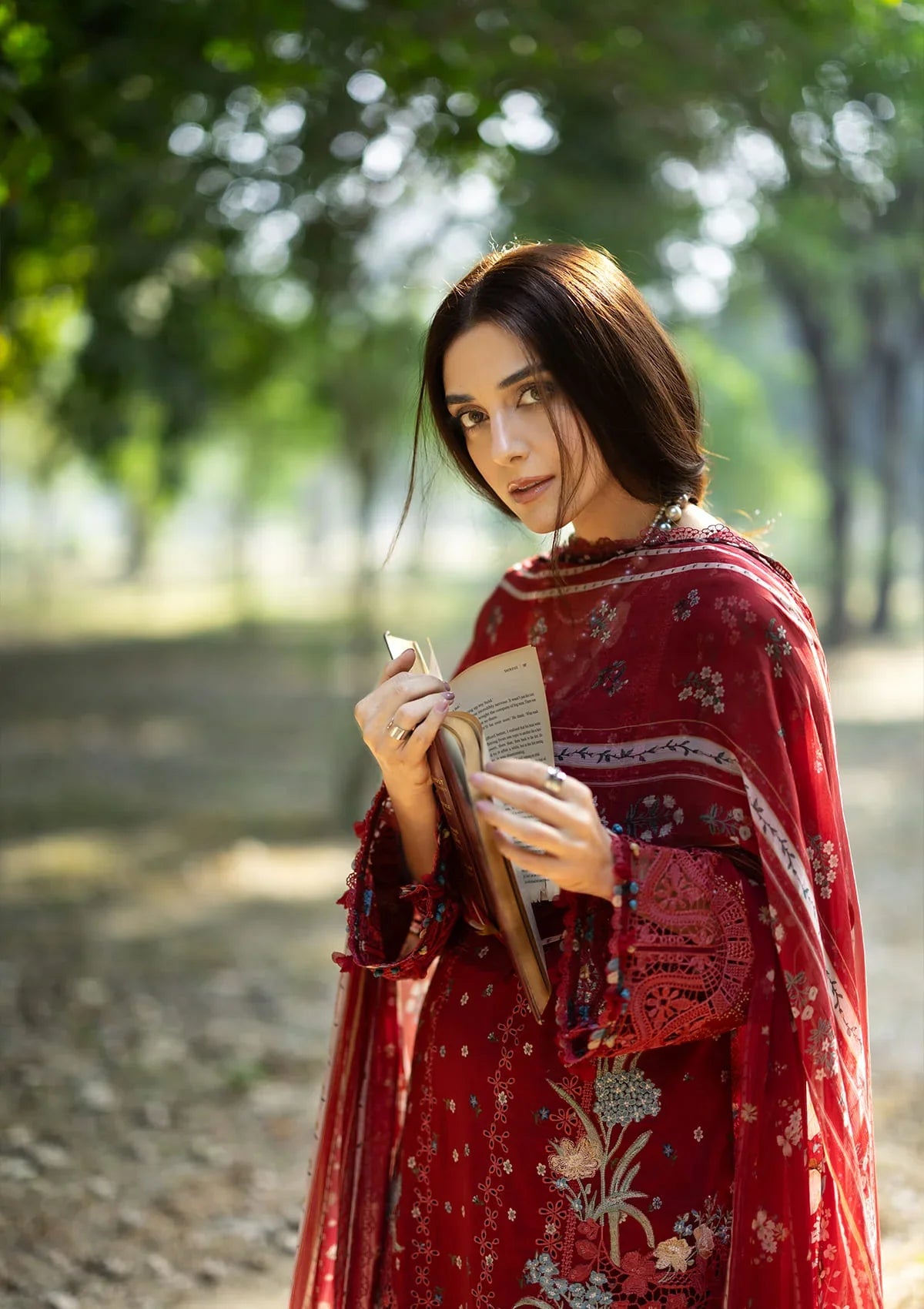 ELAF ERC-1B MARJAAN Print Chikankari Lawn
