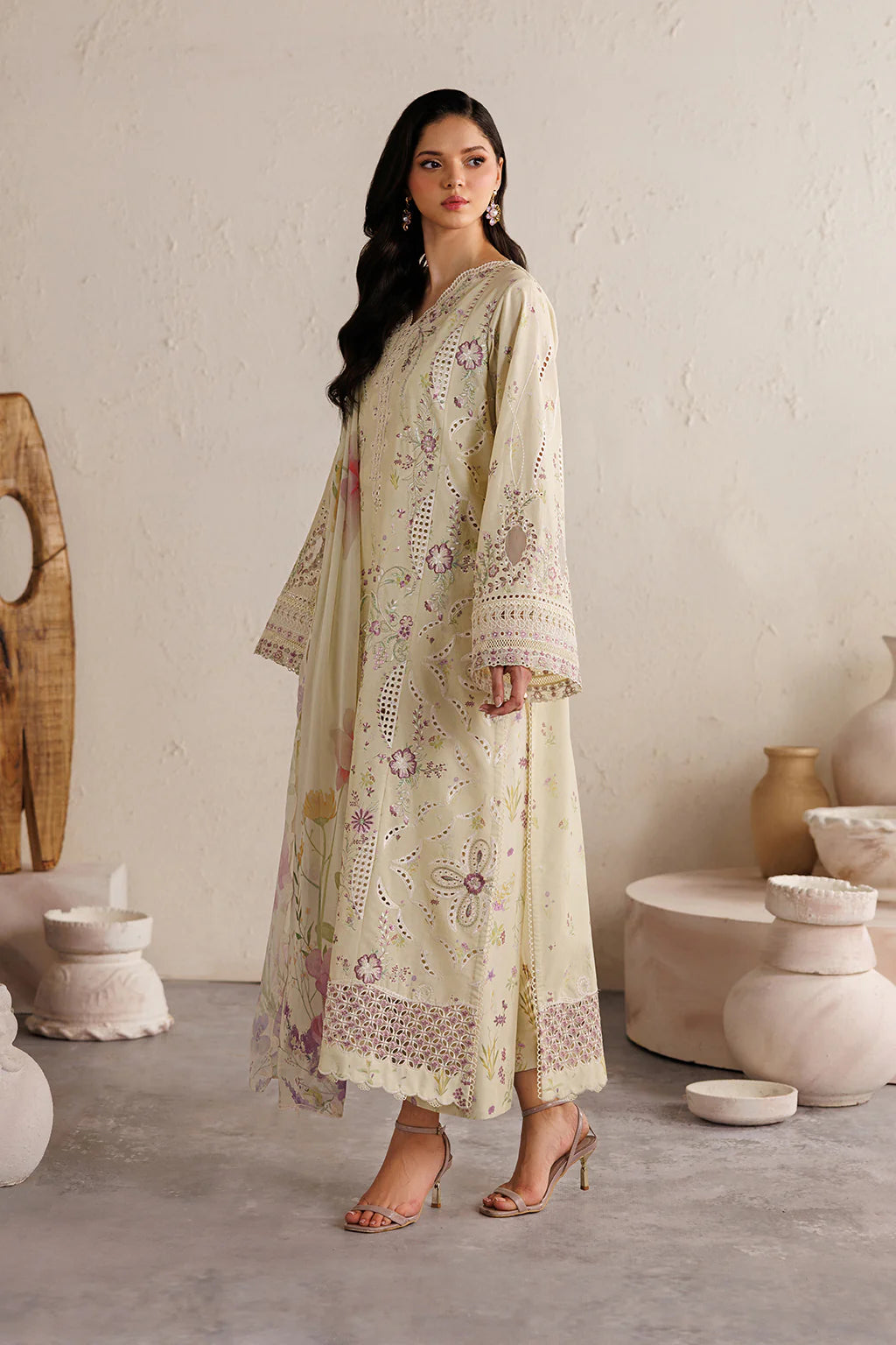 IZNIK Festive Lawn IBE-08 Embroidered Lawn