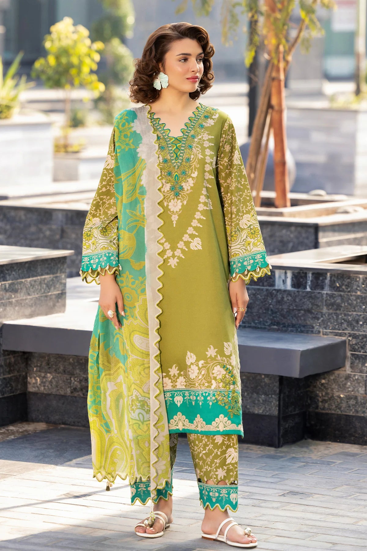 CHARIZMA Combination Unstitched Embroidered Lawn Collection CC6-07
