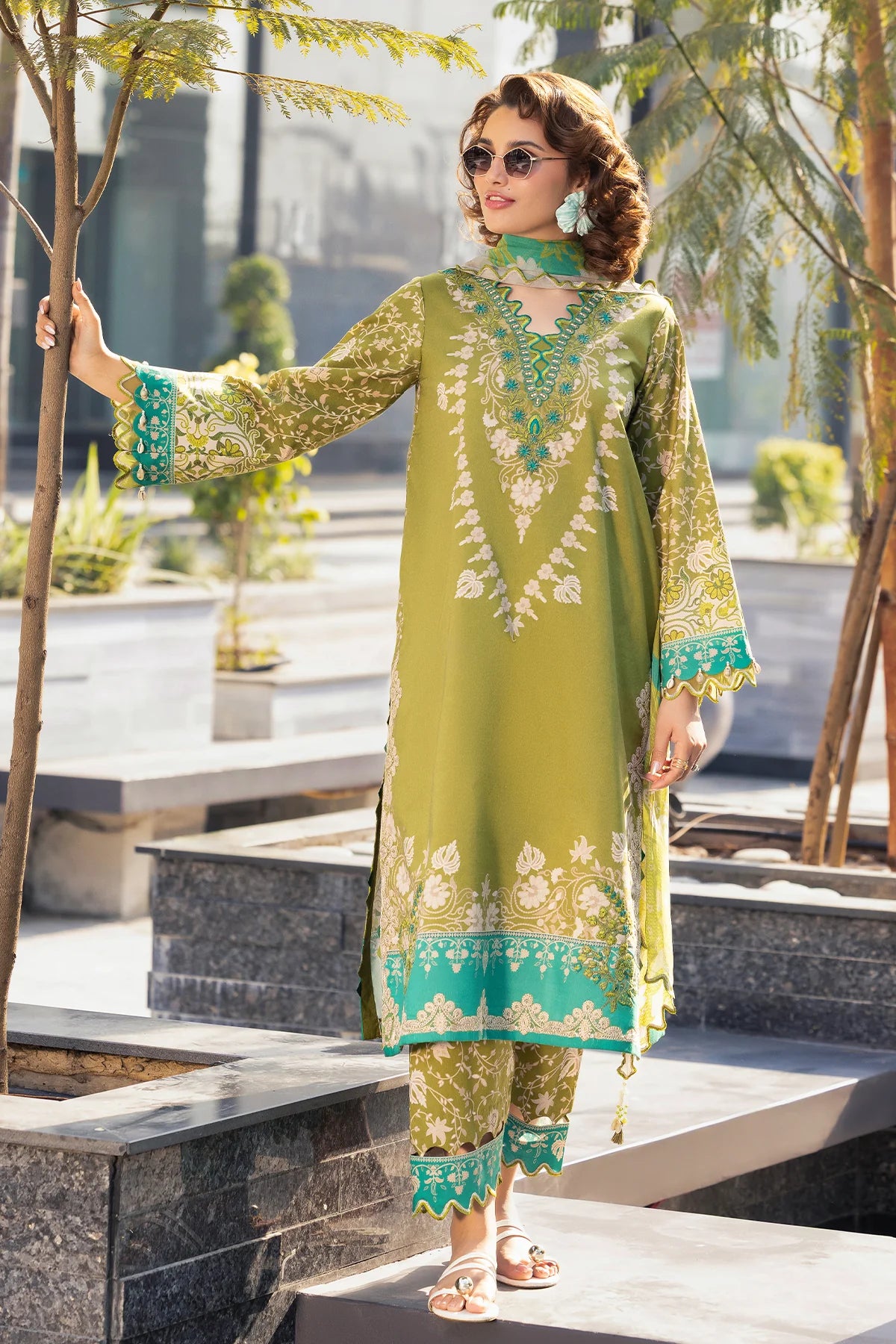 CHARIZMA Combination Unstitched Embroidered Lawn Collection CC6-07