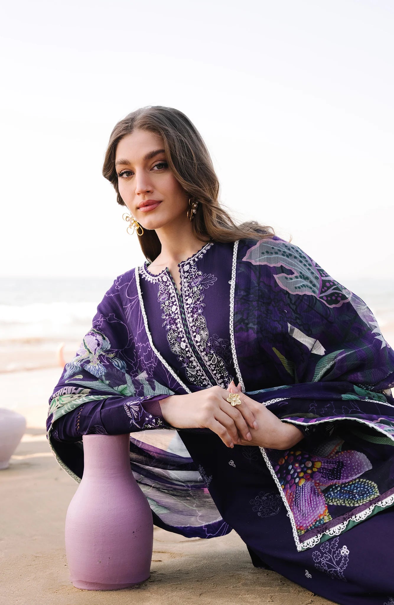 SERAN Afsanah Elin D-08