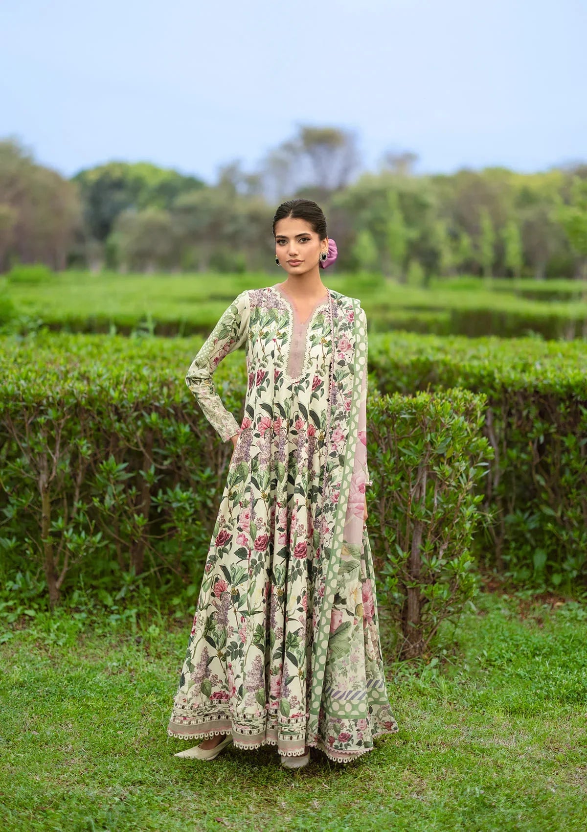 ELAF Premium Bridgerton Prints'26 EPB-3B Petaline
