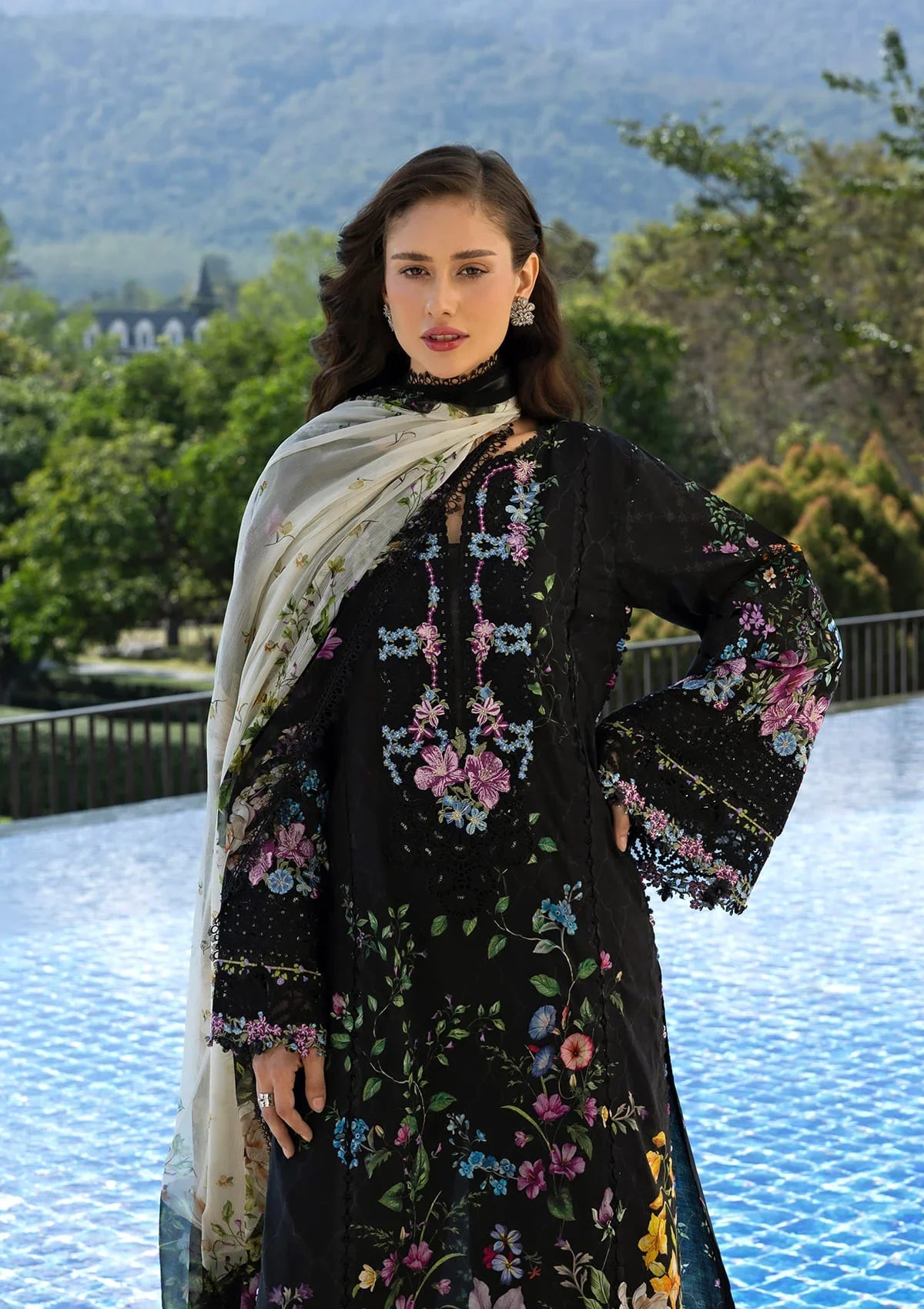 Elaf ESA-1B BLACK THRONE Signature Lawn