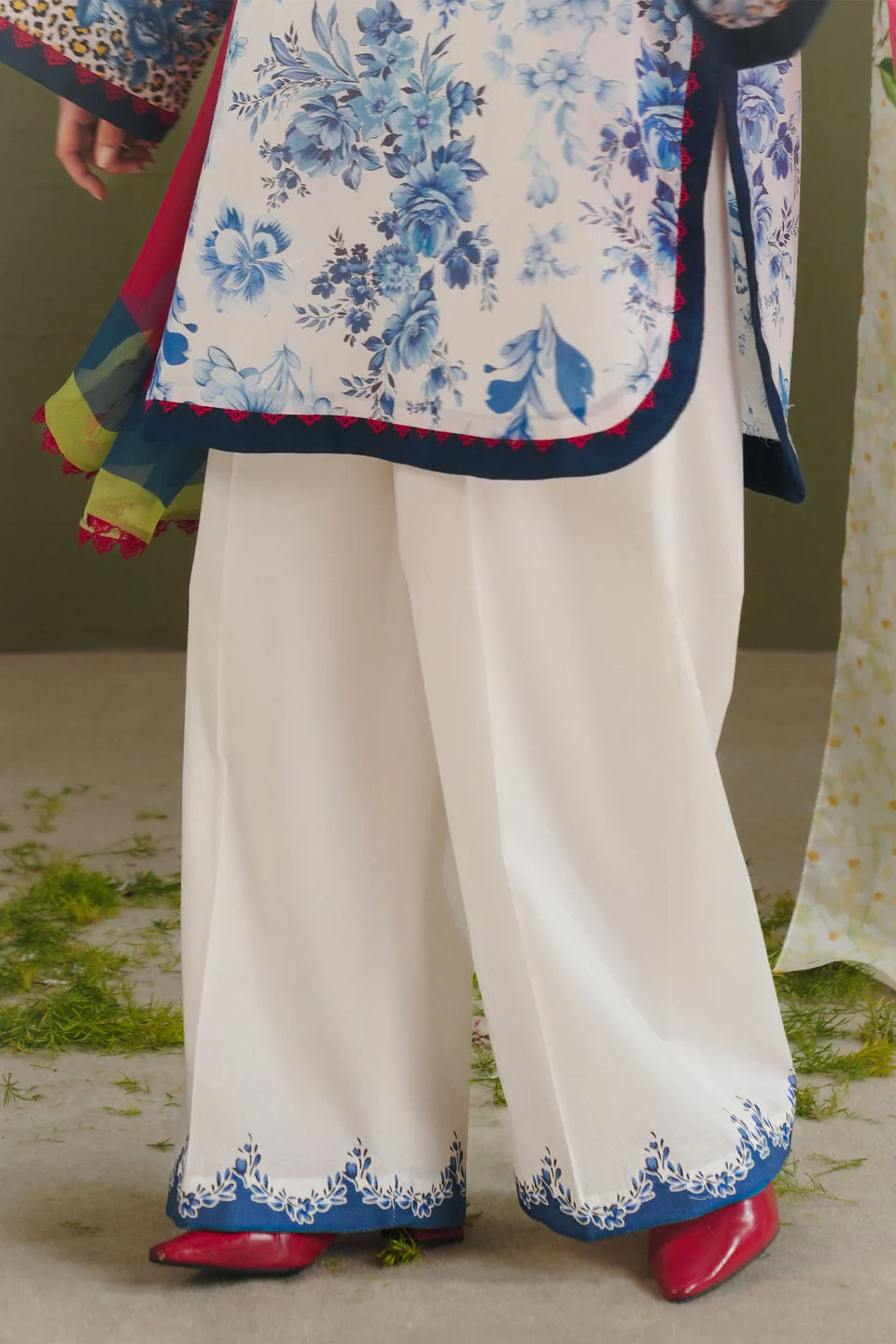 ZARA SHAHJAHAN Coco Prints  Aero-6A