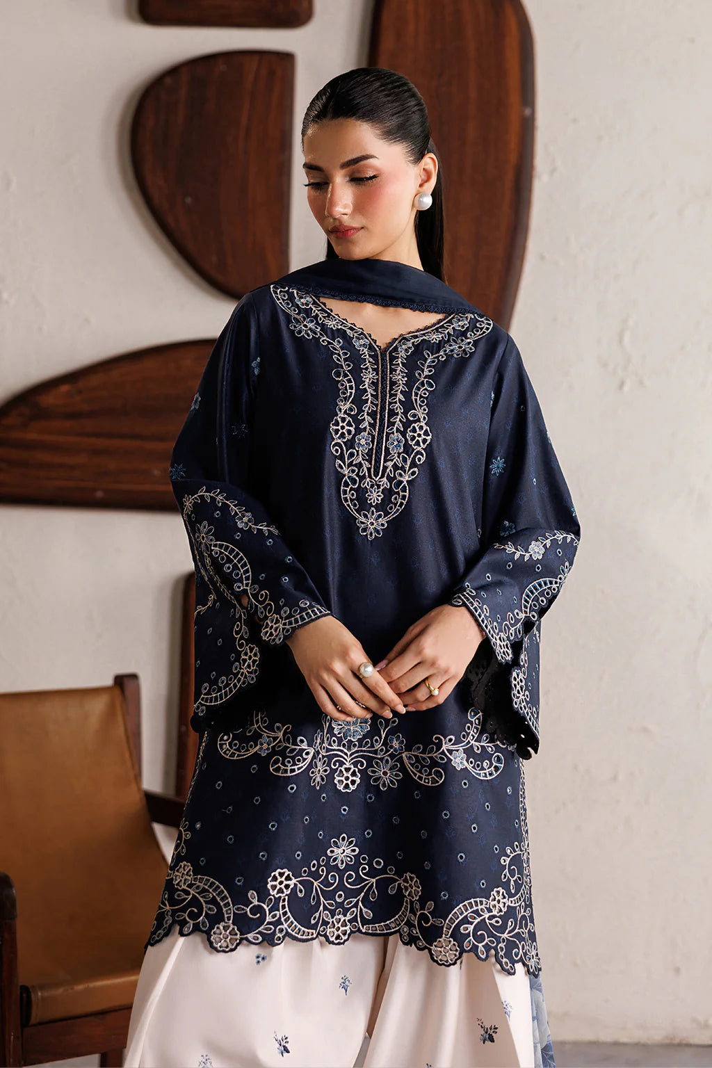 IZNIK Festive Lawn IBE-02 Embroidered Lawn
