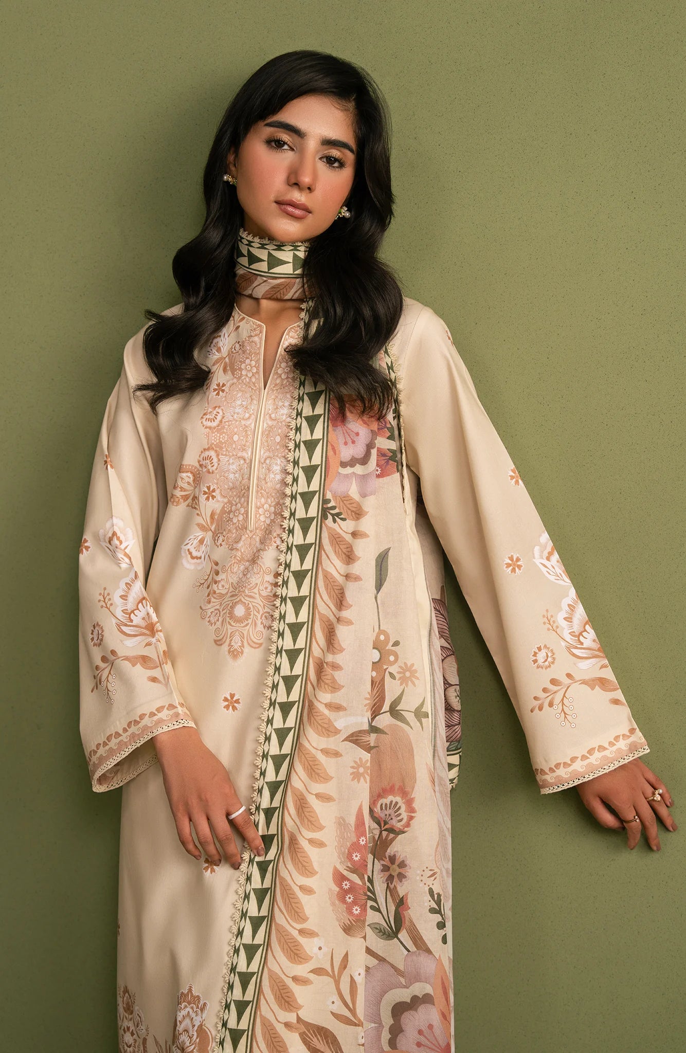 SERAN Essentials Alen D-05