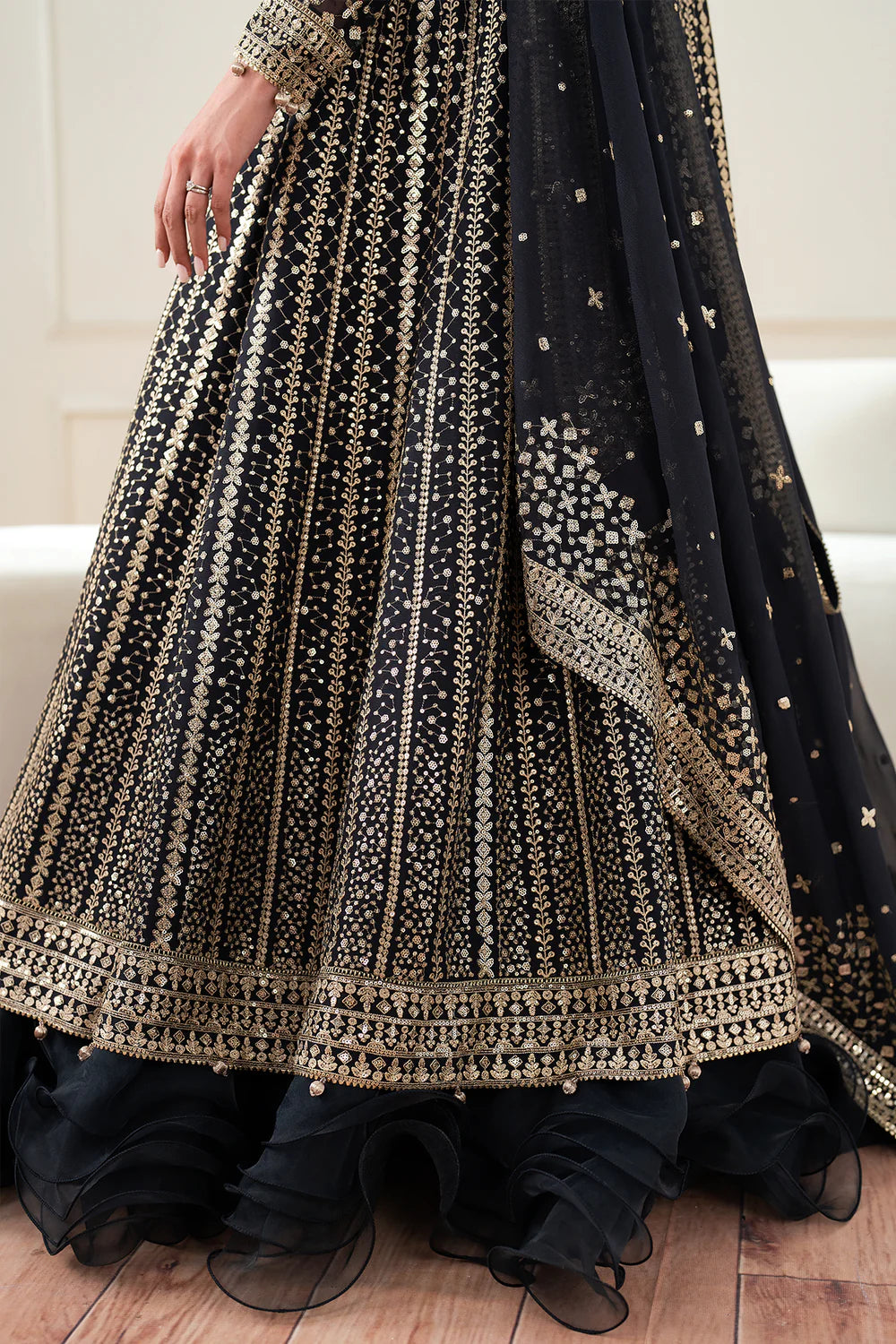 FARASHA Midnight Navy - 01