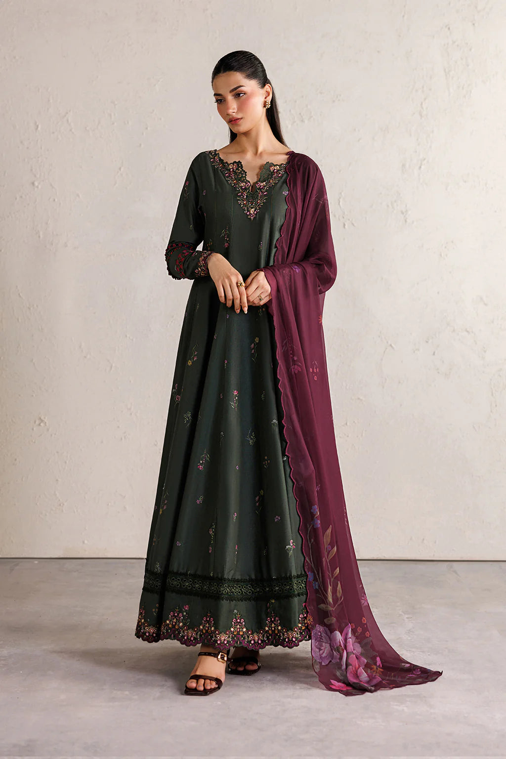 IZNIK Festive Lawn IBE-03 Embroidered Lawn