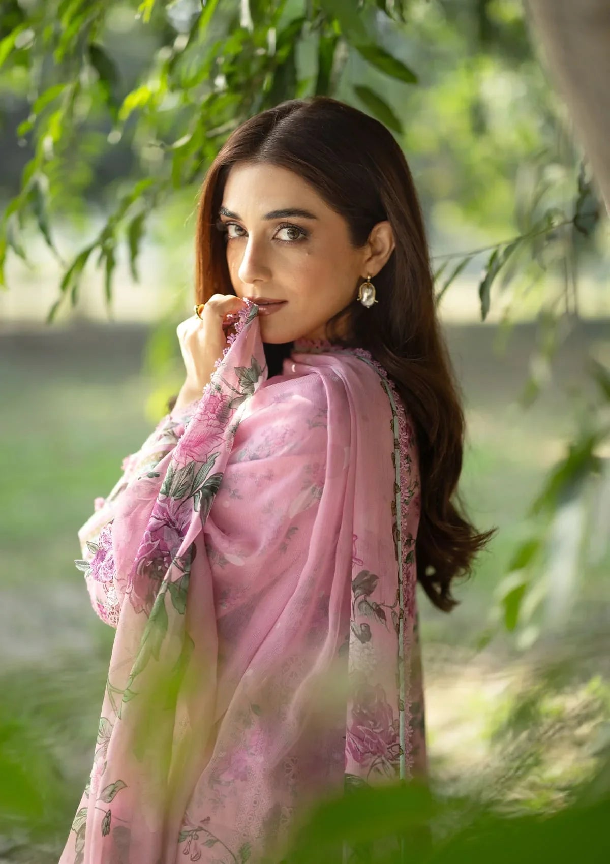 ELAF ERC-3A MAN MAYAL Print Chikankari Lawn