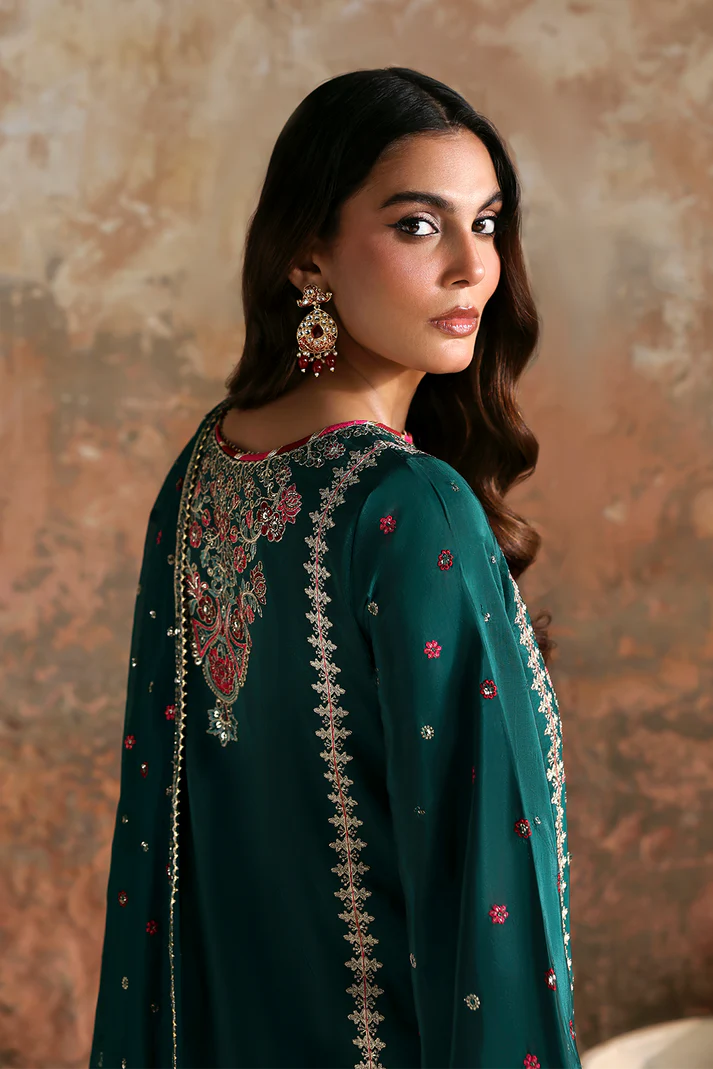 EMAAN ADEEL Afsana-e-Silk ZEHNASEEB - 01