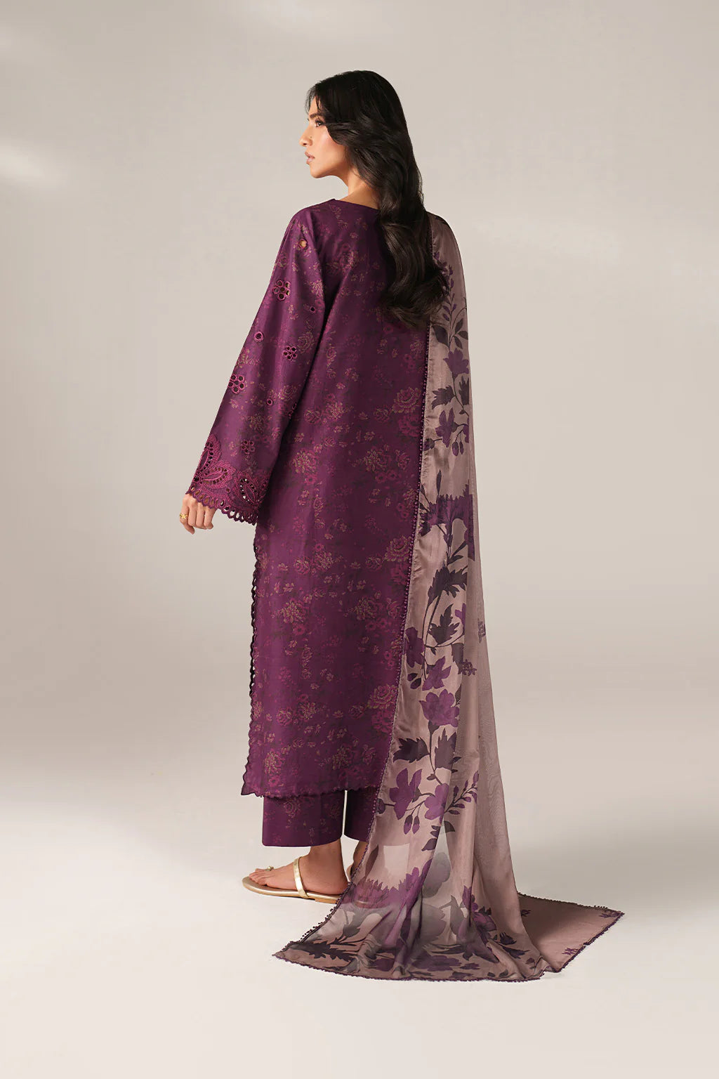 IZNIK Spring Summer 26 SS-08 Embroidered Lawn