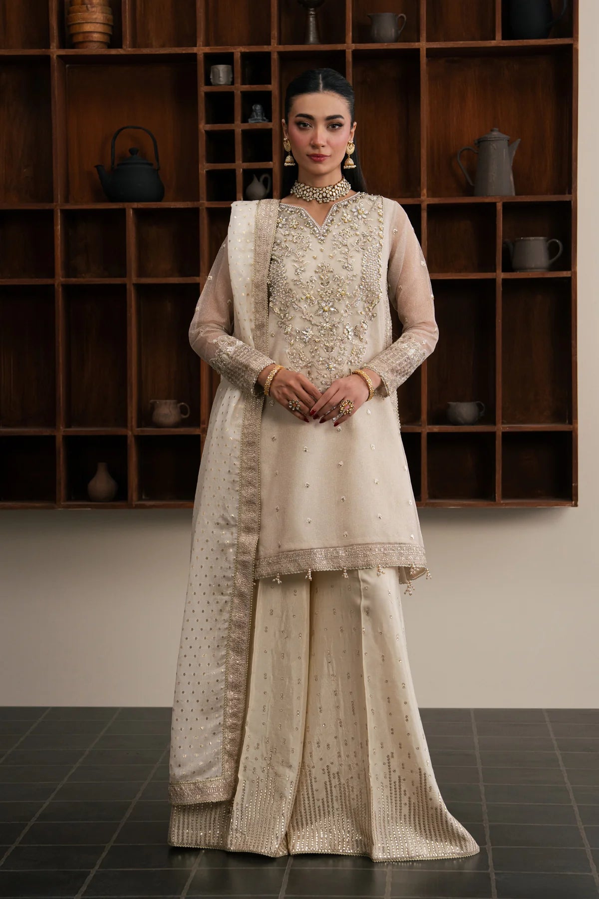 XENIA Kalani Luxury Formals 01-Royale