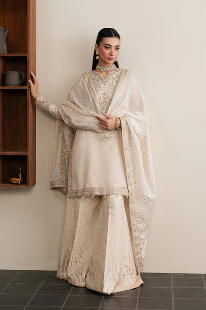 XENIA Kalani Luxury Formals 01-Royale