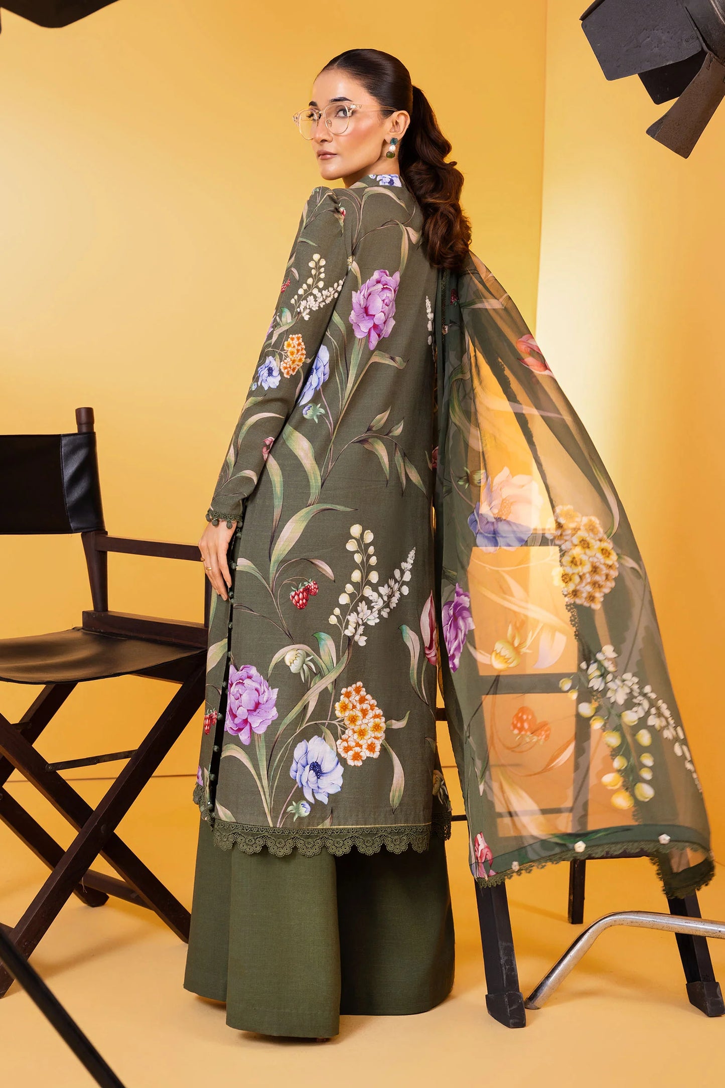 MARIA B. M.Basic Winter MB-CUS25-1103B