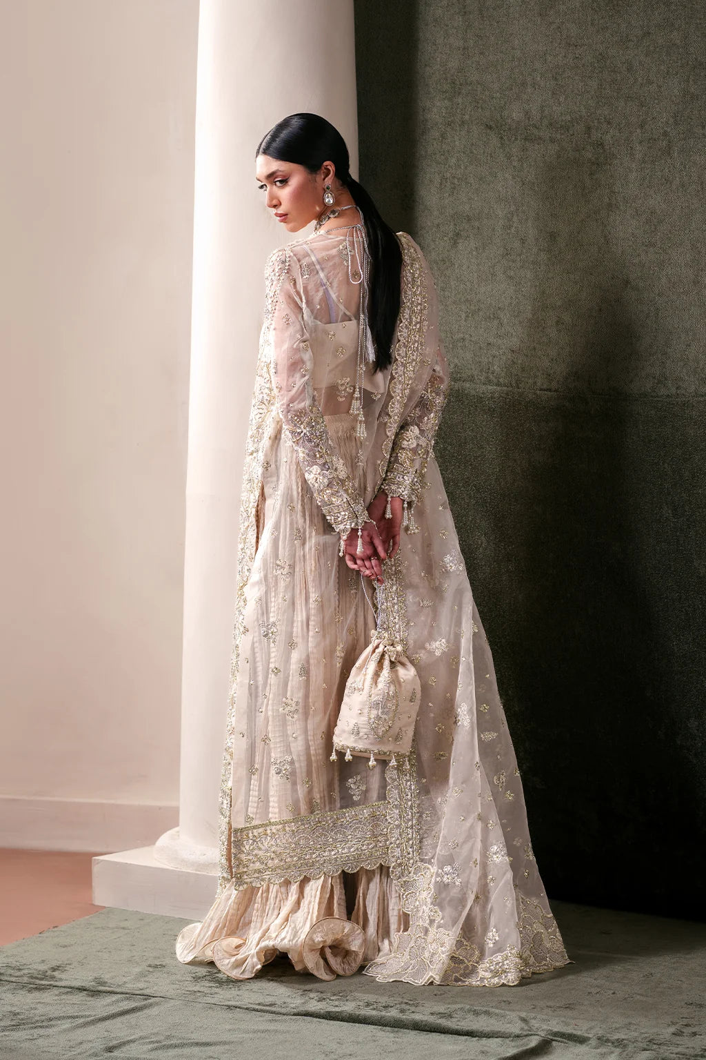 EMAAN ADEEL Starlit Jewels Howlite - 06