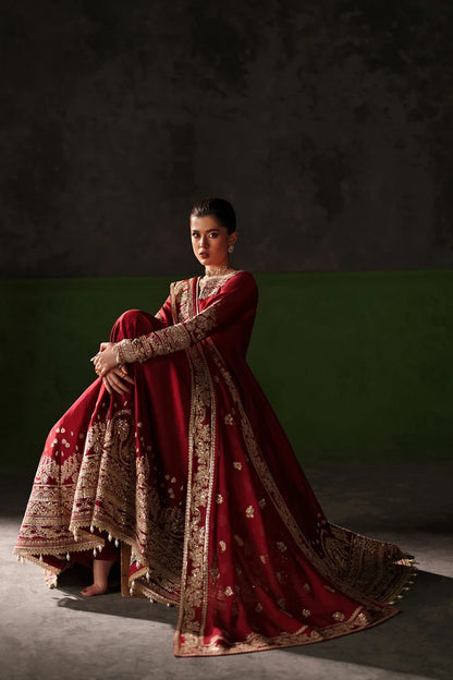 Emaan Adeel Verve Silk Edit Onyx Muse