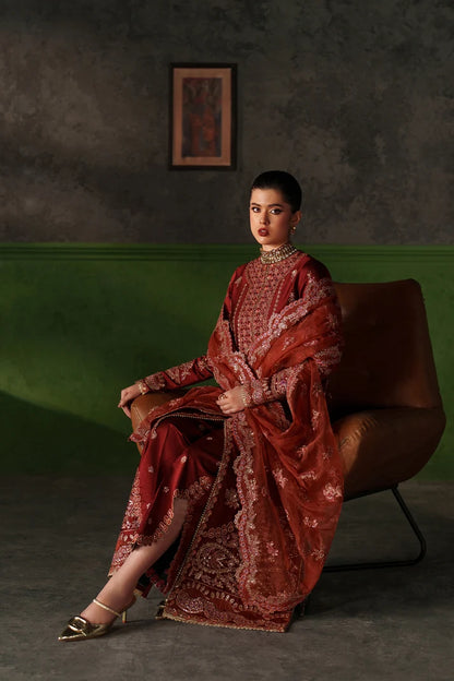 Emaan Adeel Verve Silk Edit Noemie