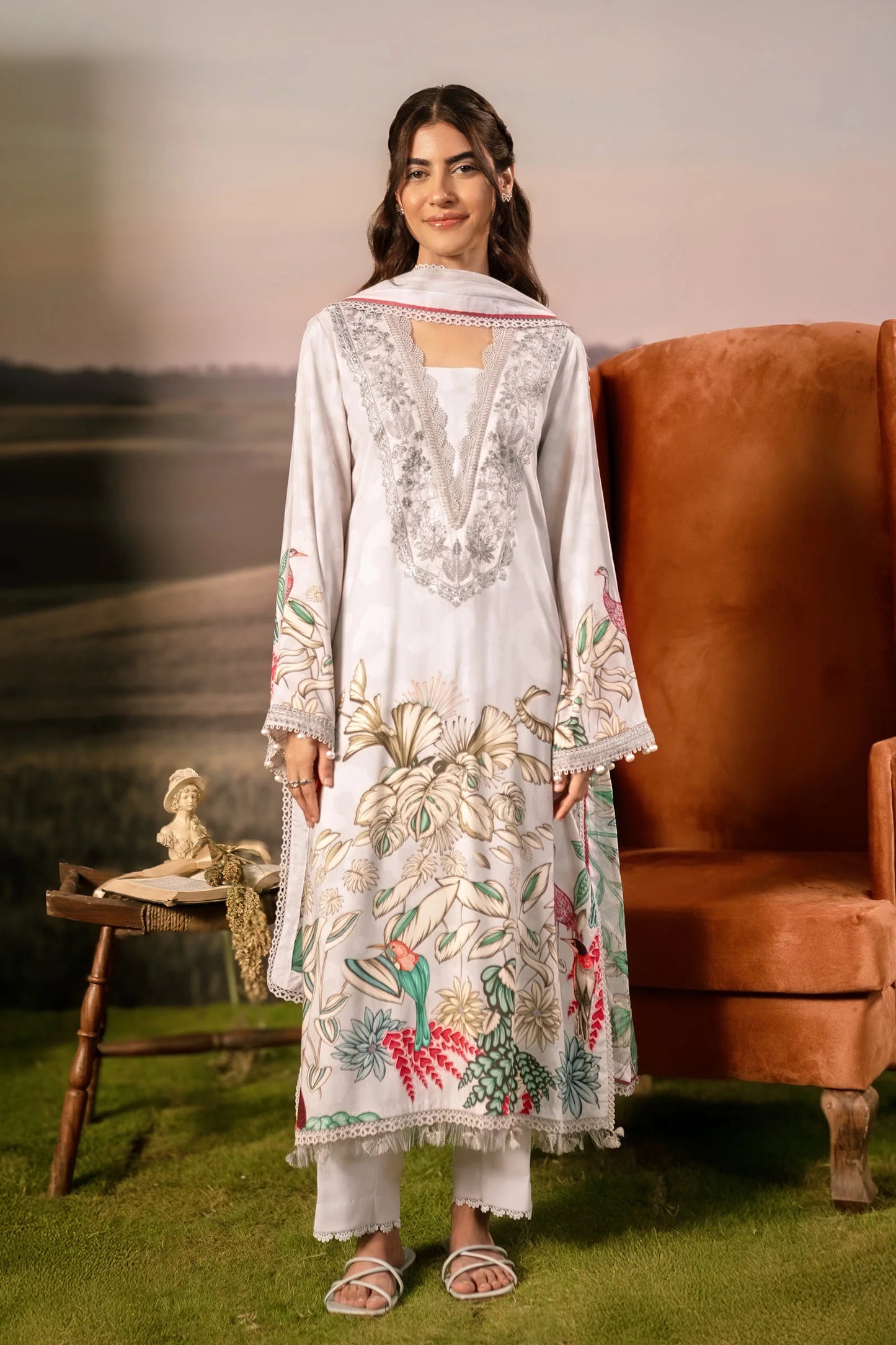 M. Basic by MARIA. B. 3 Pc Unstitched Embroidered Arabic Lawn Suit | MB-PFUS25-05A