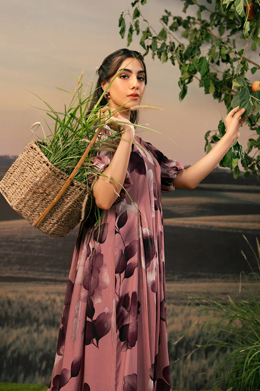 M. Basic by MARIA. B. 3 Pc Unstitched Embroidered Arabic Lawn Suit | MB-PFUS25-01A