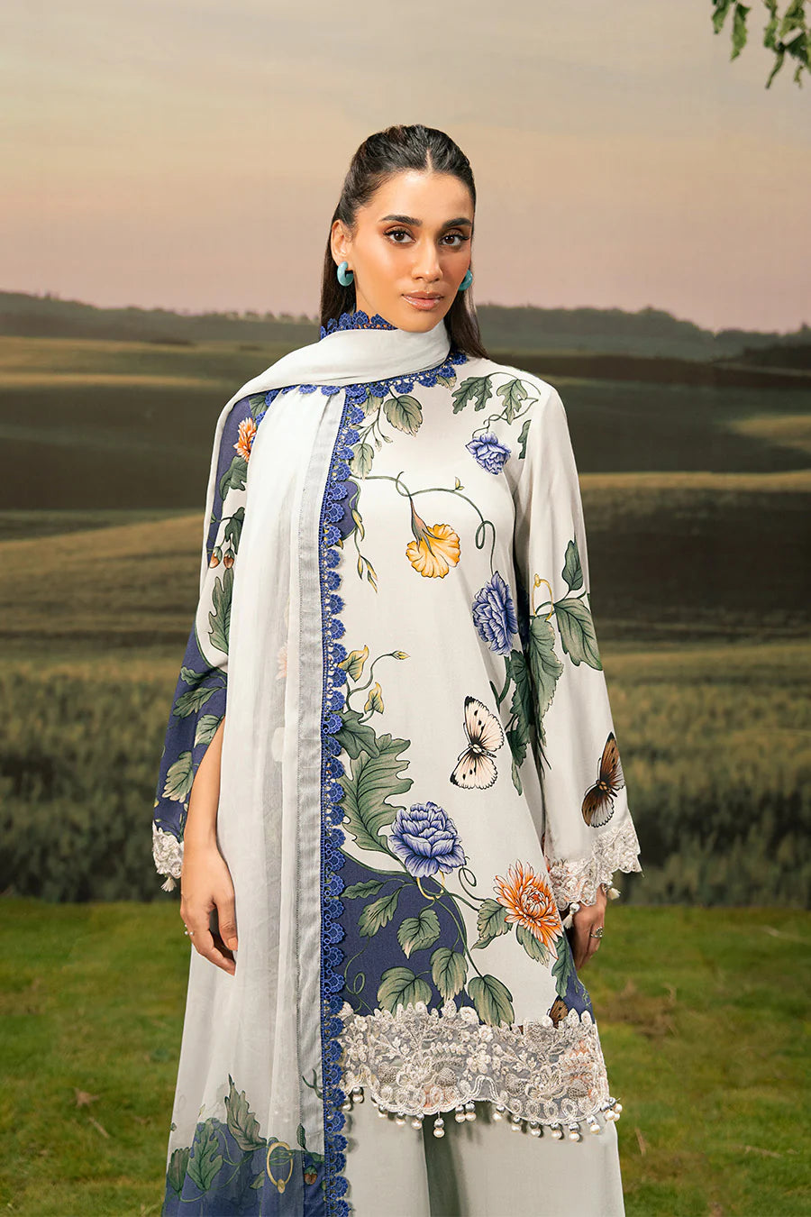 M. Basic by MARIA. B. 3 Pc Unstitched Embroidered Arabic Lawn Suit | MB-PFUS25-07B