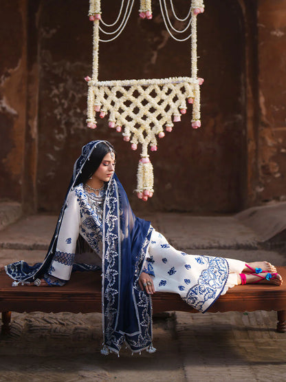 MAHNUR Gul Luxury Lawn '26 G-008