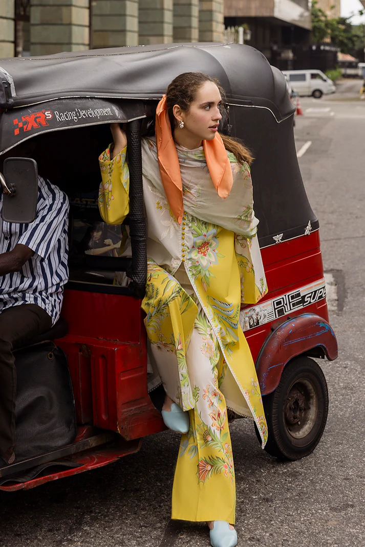 MUSHQ Corina - 09A