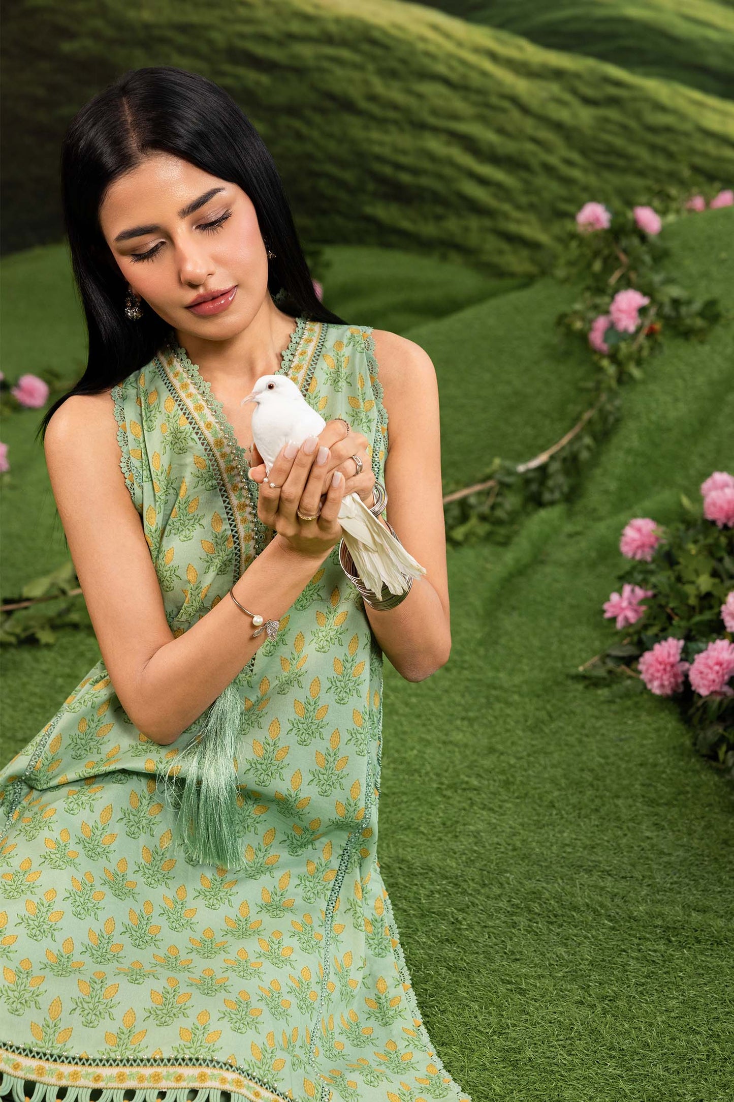 M.Basics By MARIA.B. Dreamscape MB-CUSV14-12B