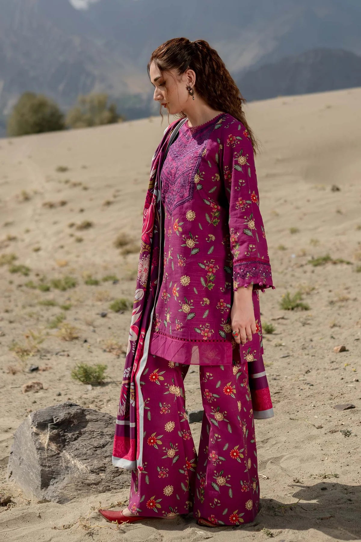 3 Pc Unstitched Printed Khaddar Suit | 505-A