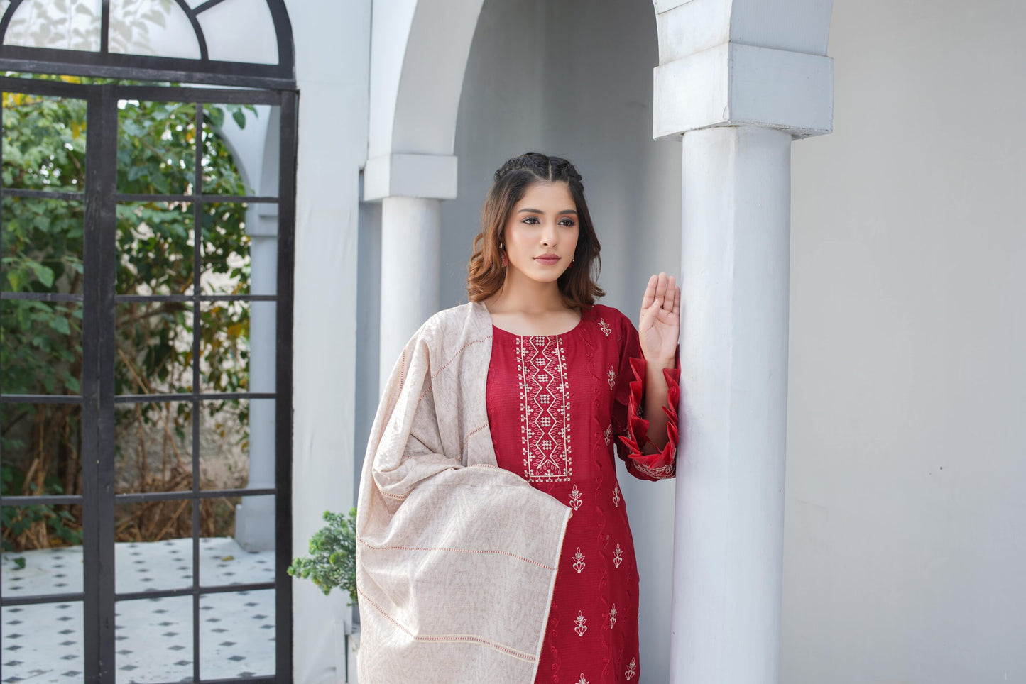 Manizay Meray Naina M-05