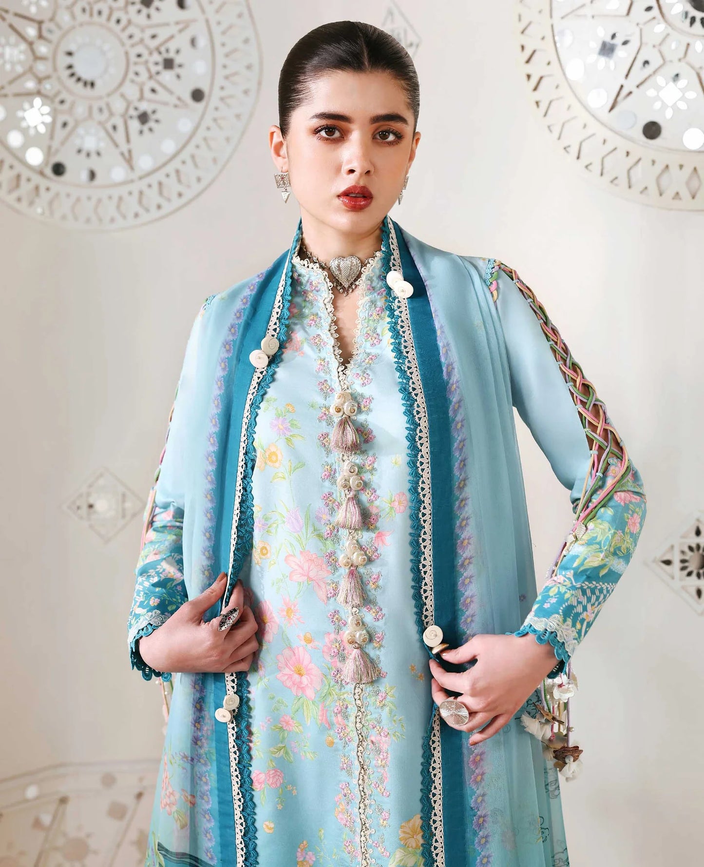 REPUBLIC WOMENSWEAR NEOMA Naia SP-10