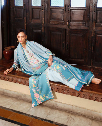 REPUBLIC WOMENSWEAR NEOMA Naia SP-10
