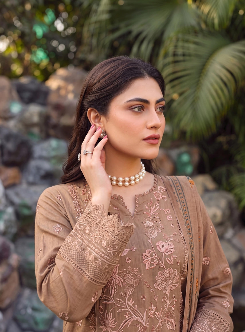 Khoobsurat By Nur Humsafar -  08